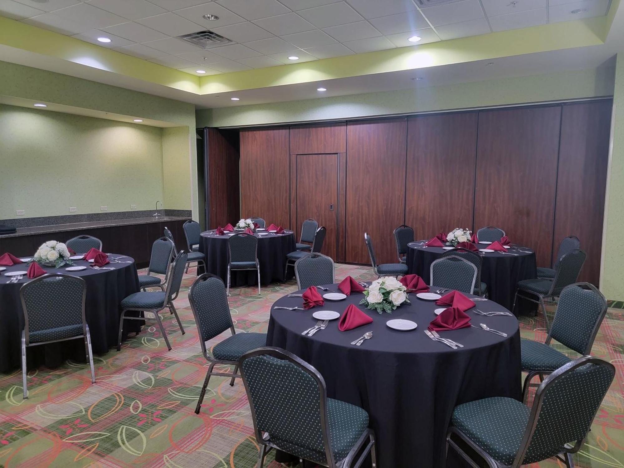 Holiday Inn Garland By Ihg Dış mekan fotoğraf